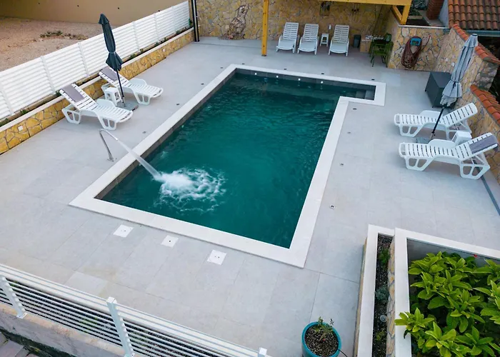 בית נופש Swiss קאבטאט