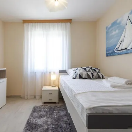 Prázdninový dům Swiss Cavtat
