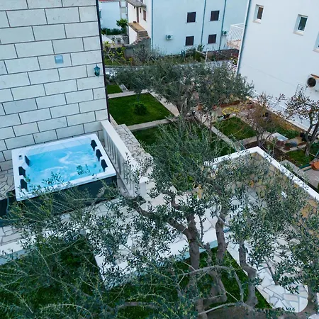 Vakantiehuis Swiss Cavtat